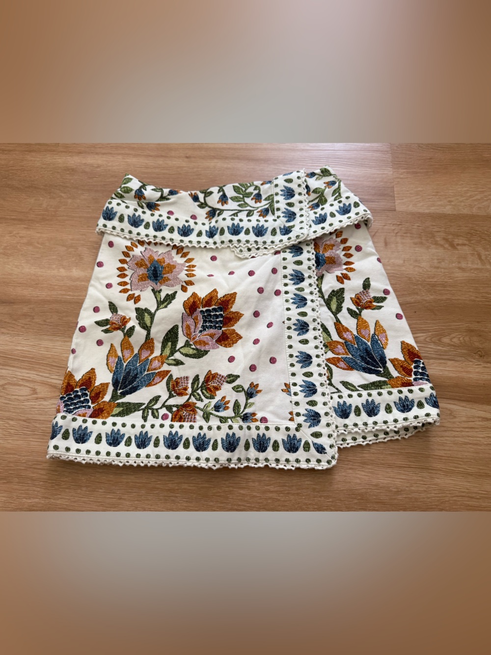FARM RIO
Wrap-effect floral-print cotton mini skirt - Picture 6 of 11